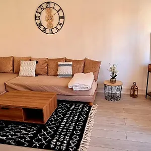  Appartement Studio En Plein Centre De France
